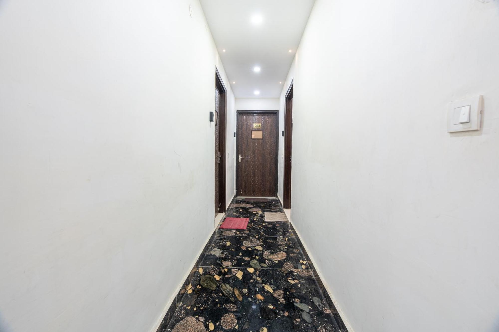Homlee-Vintage 2Bhk-Ndls-Lift-Bharat Mandapam Apartment New Delhi Exterior photo