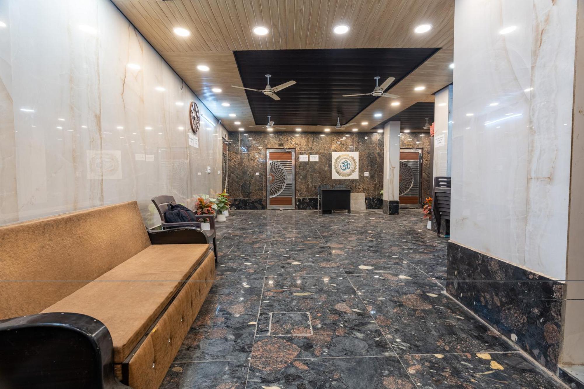 Homlee-Vintage 2Bhk-Ndls-Lift-Bharat Mandapam Apartment New Delhi Exterior photo