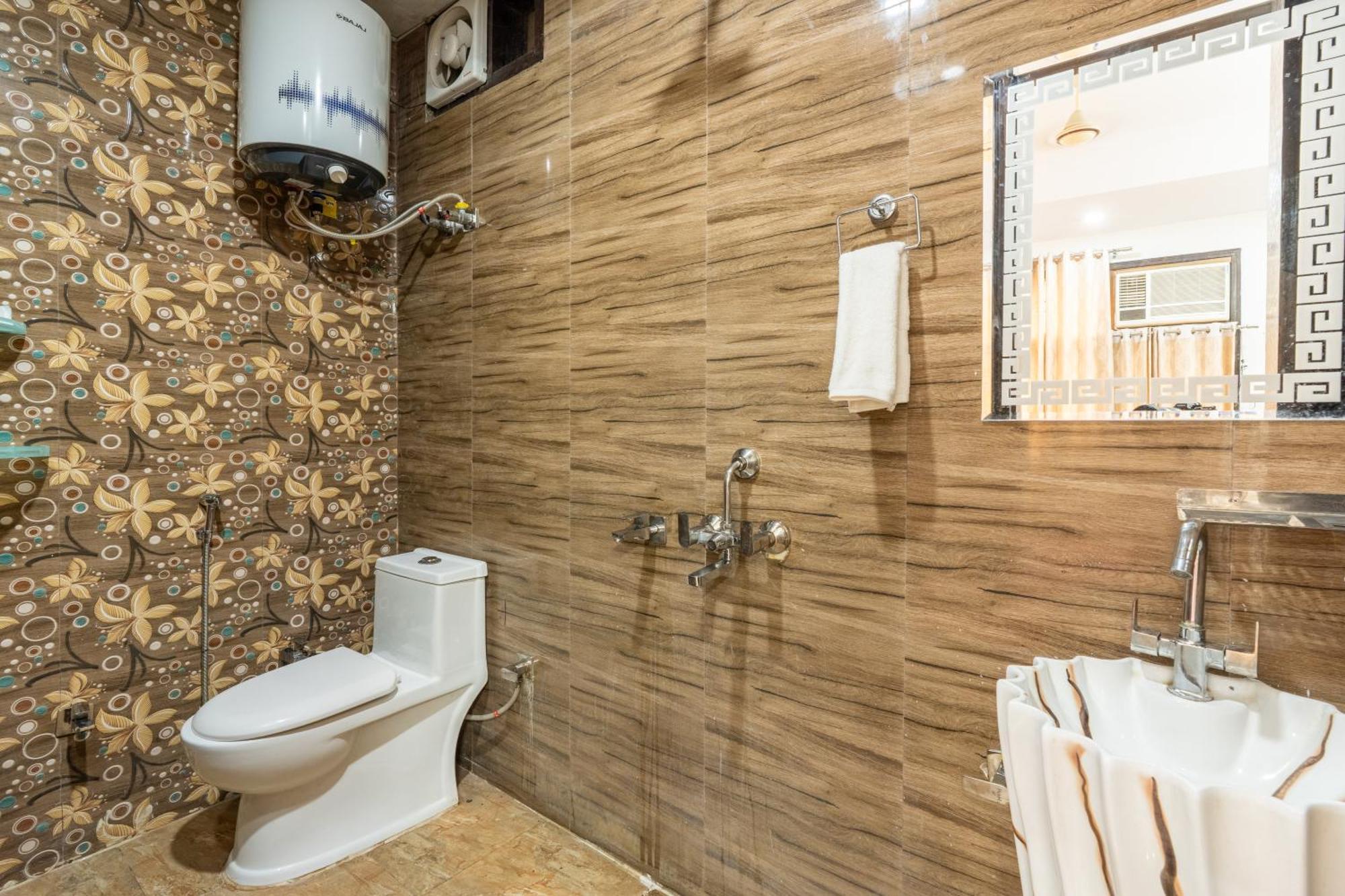 Homlee-Vintage 2Bhk-Ndls-Lift-Bharat Mandapam Apartment New Delhi Exterior photo