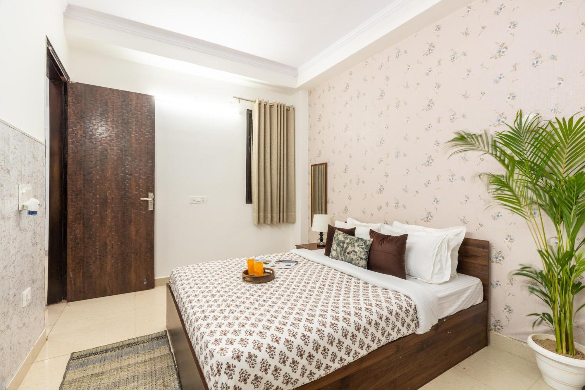Homlee-Vintage 2Bhk-Ndls-Lift-Bharat Mandapam Apartment New Delhi Exterior photo