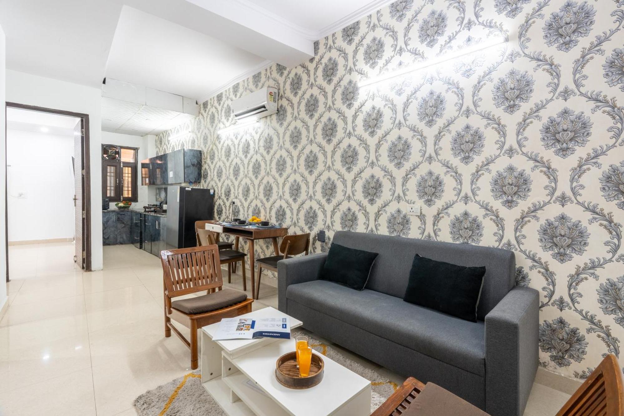 Homlee-Vintage 2Bhk-Ndls-Lift-Bharat Mandapam Apartment New Delhi Exterior photo